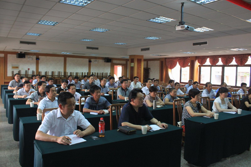 淮南农场:集中培训中层管理人员 - 安徽农垦信